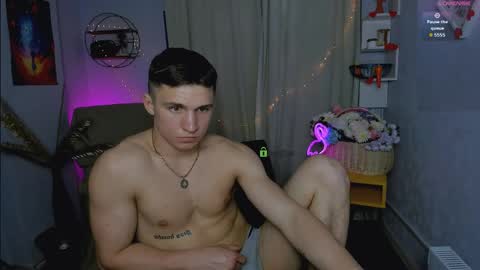 Snapshot of richard_kody chatting on March 31, 2:13 am Rick online show from March 31, 2:13 am