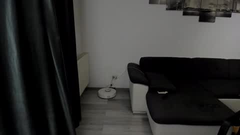 RichardDarell online show from October 6, 4:43 am