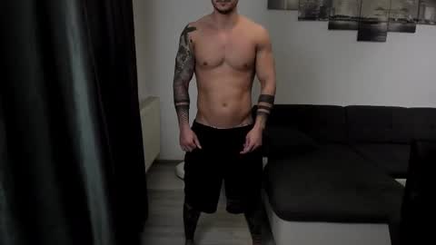 RichardDarell online show from November 3, 5:42 am