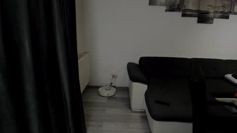 RichardDarell online show from February 6, 6:29 am