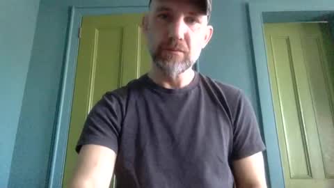 Snapshot of richheader chatting on March 9, 1:15 pm richheader online show from March 9, 1:15 pm