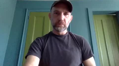 Snapshot of richheader chatting on April 8, 1:22 pm richheader online show from April 8, 1:22 pm