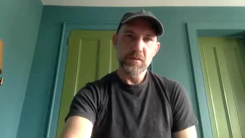 Snapshot of richheader chatting on April 16, 12:39 pm richheader online show from April 16, 12:39 pm