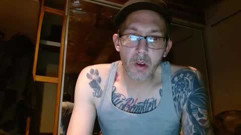 Snapshot of richi3richny chatting on March 22, 1:31 am Richie online show from March 22, 1:31 am