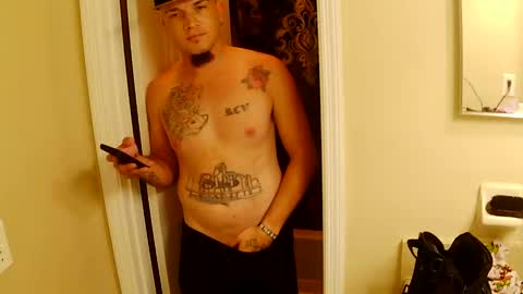 Snapshot of richierich813 chatting on September 24, 10:40 am richierich813 online show from September 24, 10:40 am