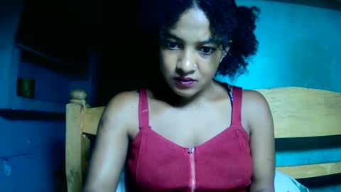 Snapshot of richinah3112 chatting on February 18, 7:41 pm richinah3112 online show from February 18, 7:41 pm