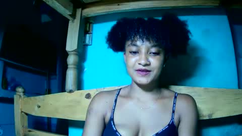 Snapshot of richinah3112 chatting on February 20, 7:30 pm richinah3112 online show from February 20, 7:30 pm