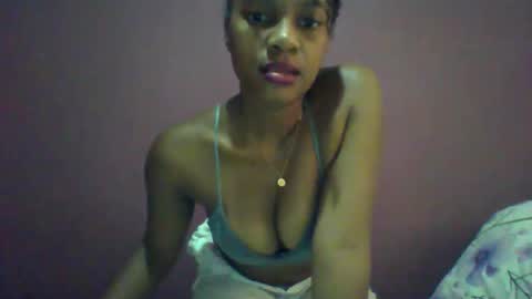 ricie001 online show from March 7, 9:06 am