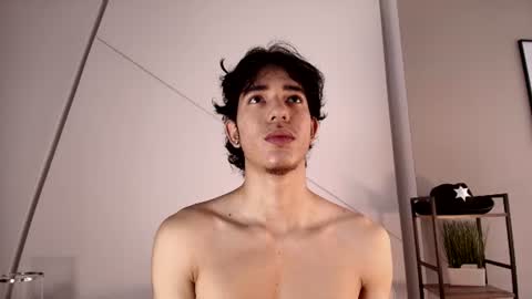 rick_flame06 online show from June 18, 1:04 pm