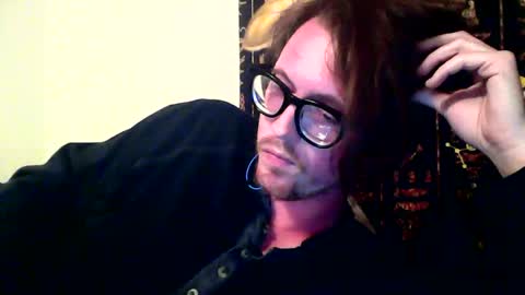 Snapshot of rickdaydream chatting on April 8, 10:54 pm RICK DAYDREAM online show from April 8, 10:54 pm