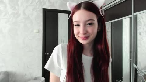 Snapshot of rickiwillaby chatting on February 17, 9:39 am Nika online show from February 17, 9:39 am