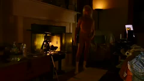 PINK HOLE TWINK online show from October 6, 4:43 am