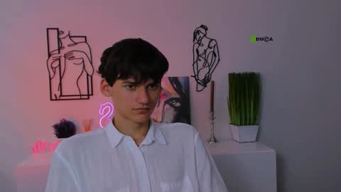 Snapshot of rico_steel chatting on October 7, 8:33 am Rico online show from October 7, 8:33 am