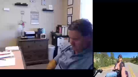Snapshot of ridncouple chatting on September 24, 7:28 pm ridncouple online show from September 24, 7:28 pm