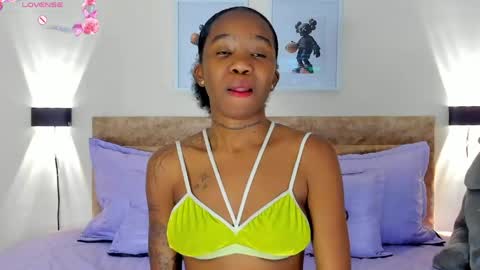 ri ri online show from May 20, 2:51 am