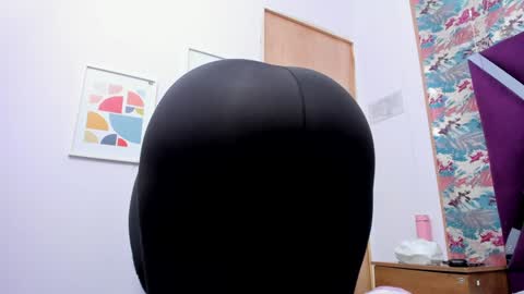 Rihanna Abiodun online show from February 26, 12:49 am