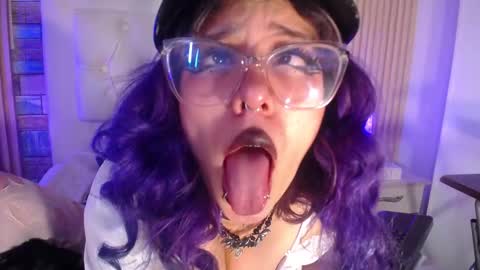 RIHONNA online show from March 27, 8:30 pm