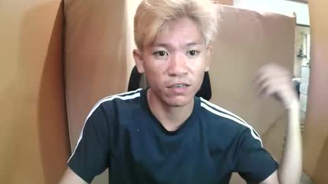 riiichie12 online show from October 7, 8:55 am