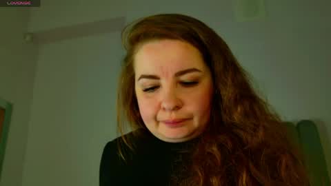 Snapshot of riise_vol chatting on April 15, 8:20 pm riise_vol online show from April 15, 8:20 pm