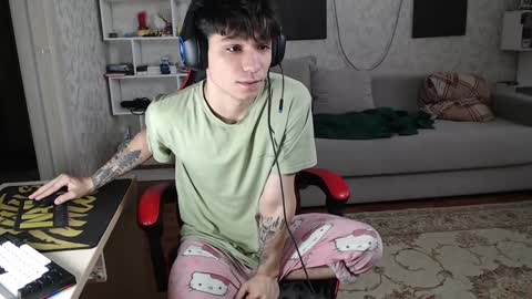 Snapshot of rik_and chatting on December 25, 8:29 am Rick online show from December 25, 8:29 am