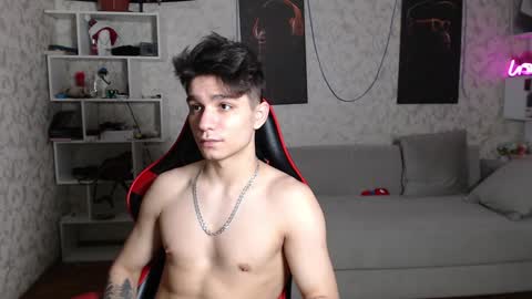 Snapshot of rik_and chatting on January 29, 10:22 pm Rick online show from January 29, 10:22 pm