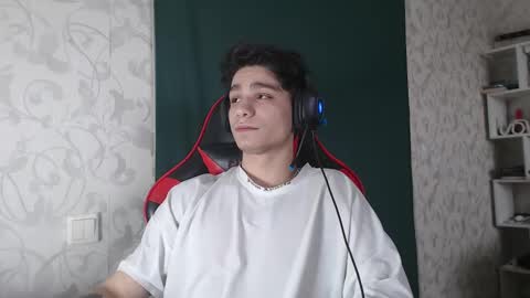 Snapshot of rik_and chatting on February 12, 9:31 am Rick online show from February 12, 9:31 am