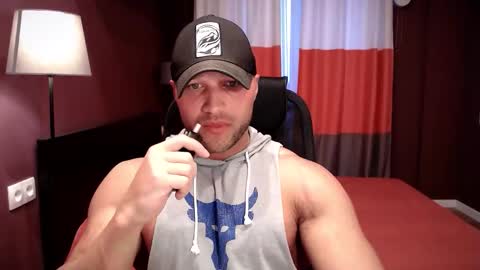 rikadler online show from November 7, 3:28 am