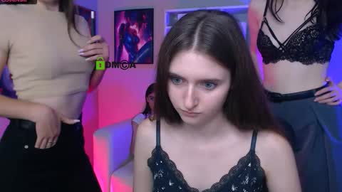 Meow online show from October 4, 2:15 pm