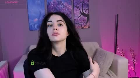 Meow online show from November 3, 10:16 am