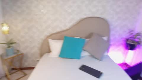 Snapshot of rileyallen01 chatting on May 6, 7:08 pm Rilley Allen online show from May 6, 7:08 pm