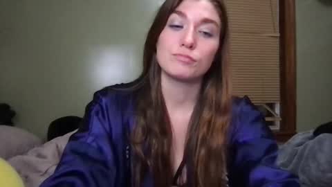 Snapshot of rileycarterxo chatting on December 27, 6:35 am rileycarterxo online show from December 27, 6:35 am