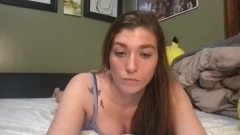 Snapshot of rileycarterxo chatting on January 25, 12:17 am rileycarterxo online show from January 25, 12:17 am