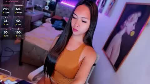 Snapshot of rileymillerx chatting on November 9, 4:00 am Riley online show from November 9, 4:00 am