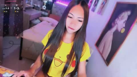 Snapshot of rileymillerx chatting on November 13, 10:14 am Riley online show from November 13, 10:14 am