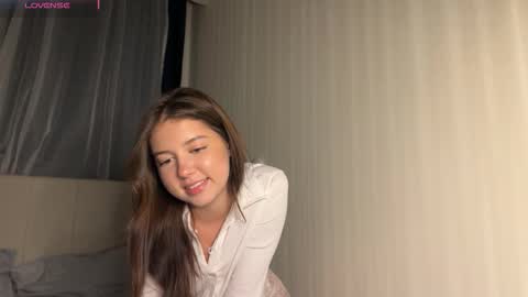 Snapshot of rin_the_mermaid chatting on January 8, 7:49 pm RIn online show from January 8, 7:49 pm