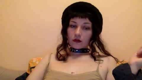 Snapshot of rina_the_great chatting on October 5, 5:00 pm rina_the_great online show from October 5, 5:00 pm
