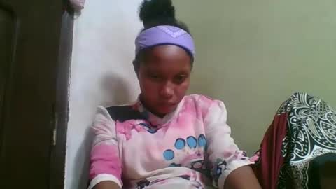 rinah654271 online show from May 15, 5:42 pm