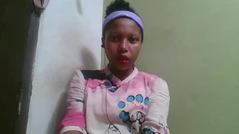 rinah654271 online show from May 18, 2:29 am