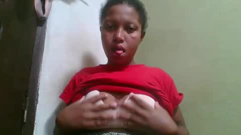 rinah654271 online show from May 24, 5:45 am