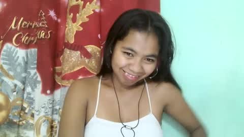 Snapshot of rinah856024 chatting on February 23, 9:44 am rinah856024 online show from February 23, 9:44 am