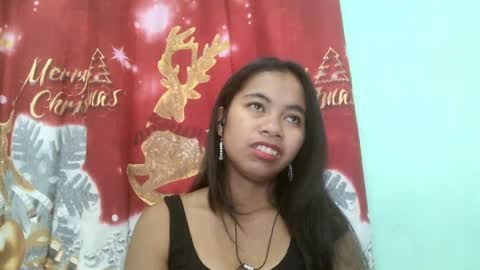 Snapshot of rinah856024 chatting on March 3, 2:59 pm rinah856024 online show from March 3, 2:59 pm