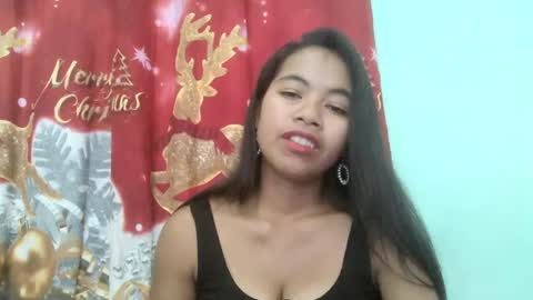 Snapshot of rinah856024 chatting on March 3, 6:01 pm rinah856024 online show from March 3, 6:01 pm