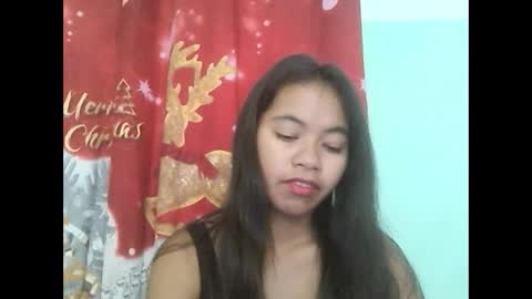 Snapshot of rinah856024 chatting on March 4, 7:41 am rinah856024 online show from March 4, 7:41 am