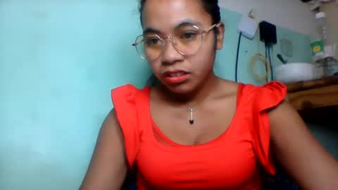 Snapshot of rinah856024 chatting on July 1, 8:05 am rinah856024 online show from July 1, 8:05 am