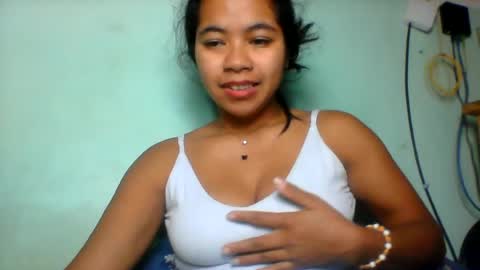 Snapshot of rinah856024 chatting on July 2, 4:40 am rinah856024 online show from July 2, 4:40 am
