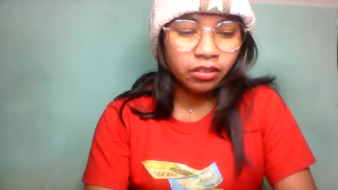 Snapshot of rinah856024 chatting on July 5, 5:20 pm rinah856024 online show from July 5, 5:20 pm