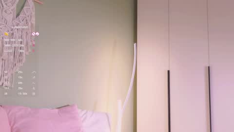 Rina online show from October 31, 9:54 am