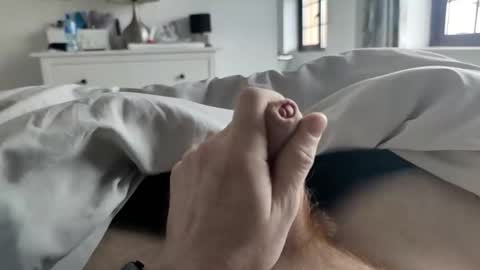 Snapshot of ringocharlie chatting on April 2, 12:14 pm RingoCharlie online show from April 2, 12:14 pm