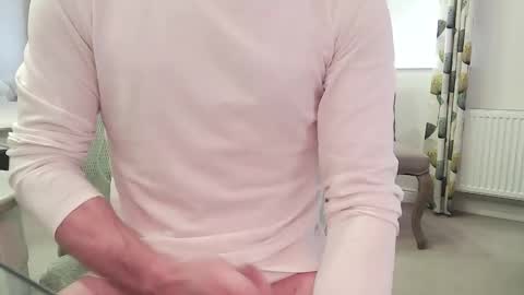 Snapshot of ringomar chatting on February 13, 10:33 am Rob online show from February 13, 10:33 am