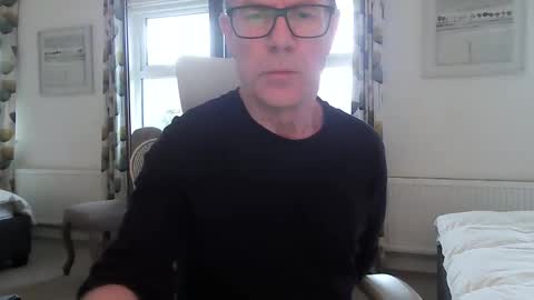 Snapshot of ringomar chatting on April 3, 6:44 am Rob online show from April 3, 6:44 am